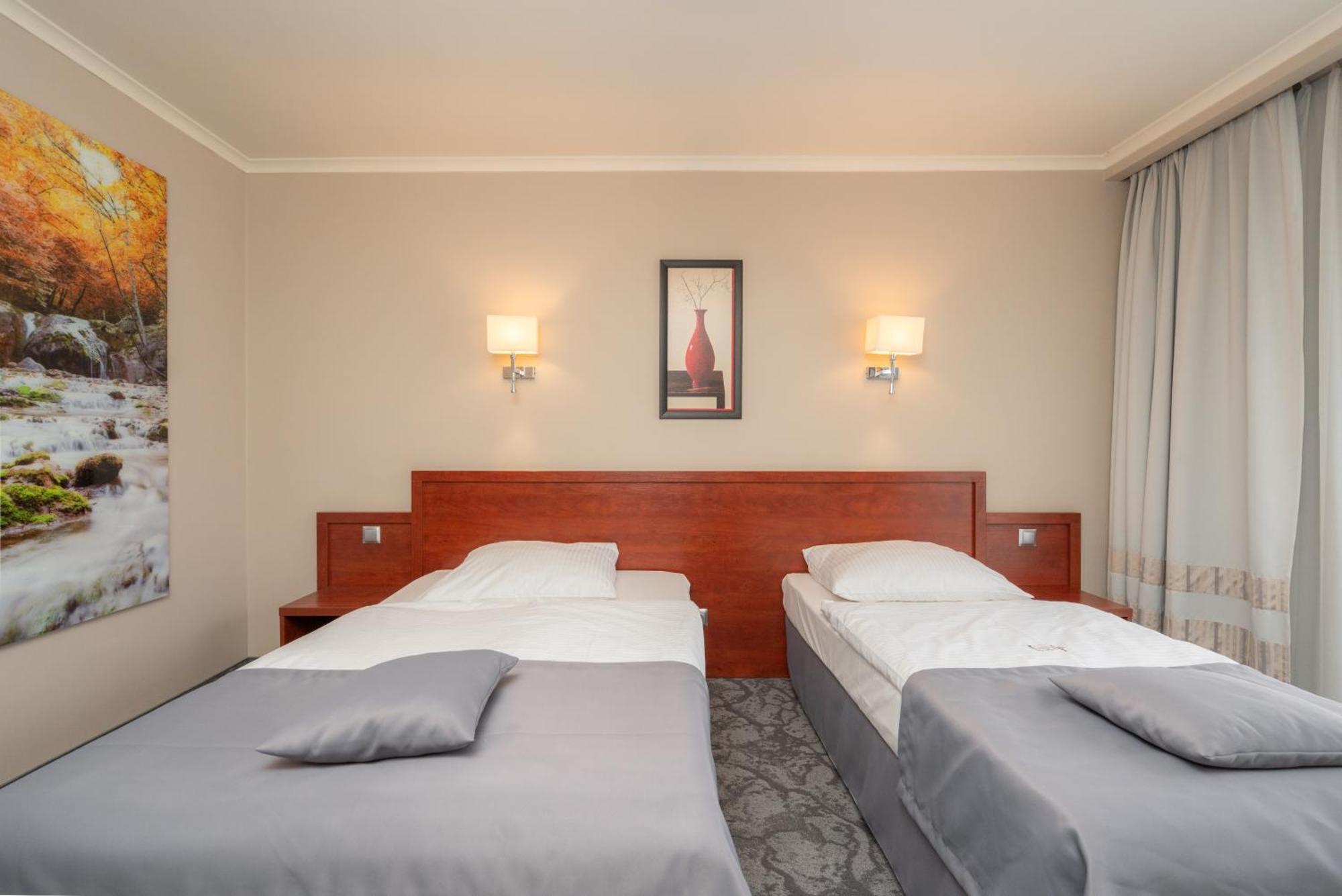 Hotel Badura 와도웨스 외부 사진