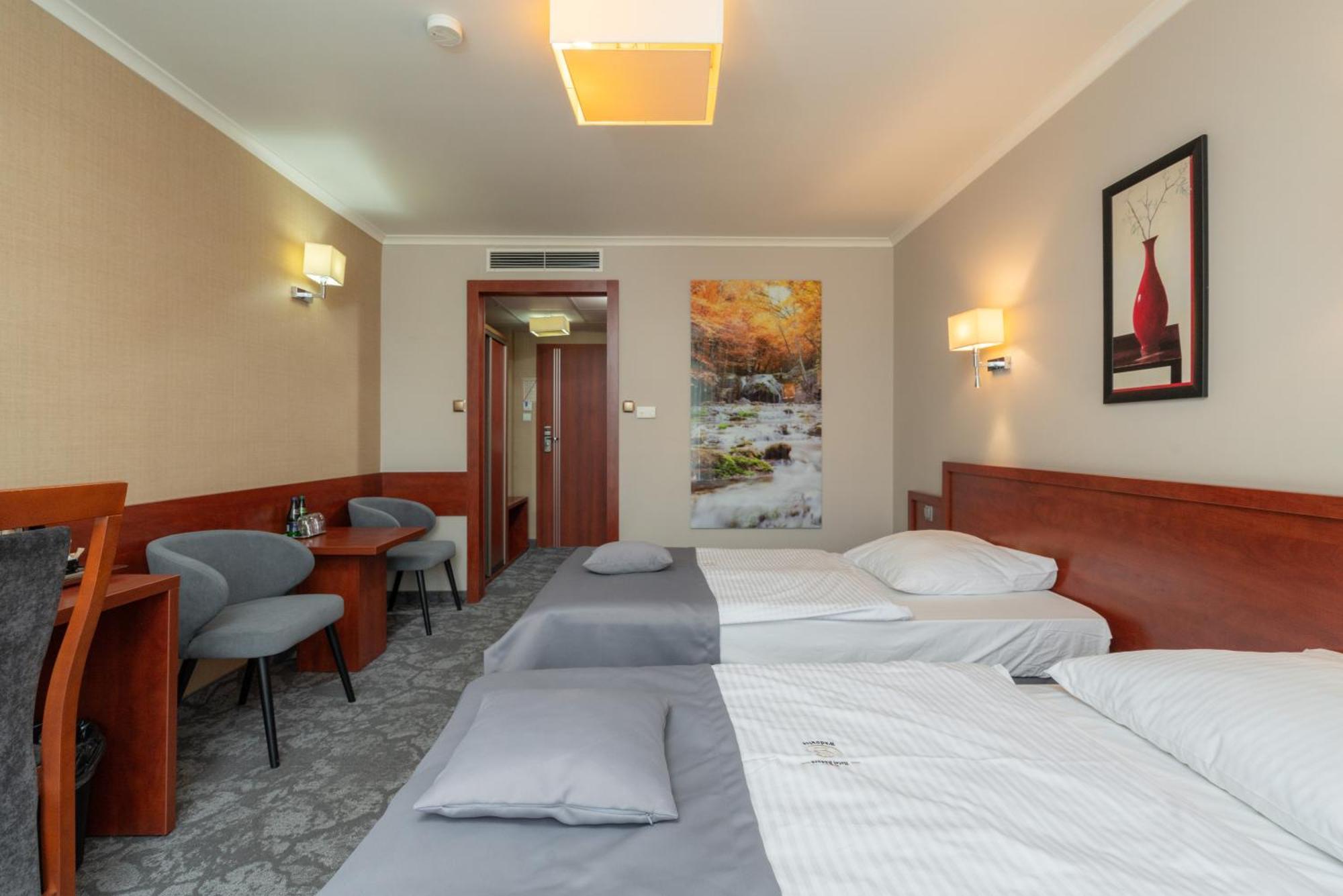 Hotel Badura 와도웨스 외부 사진